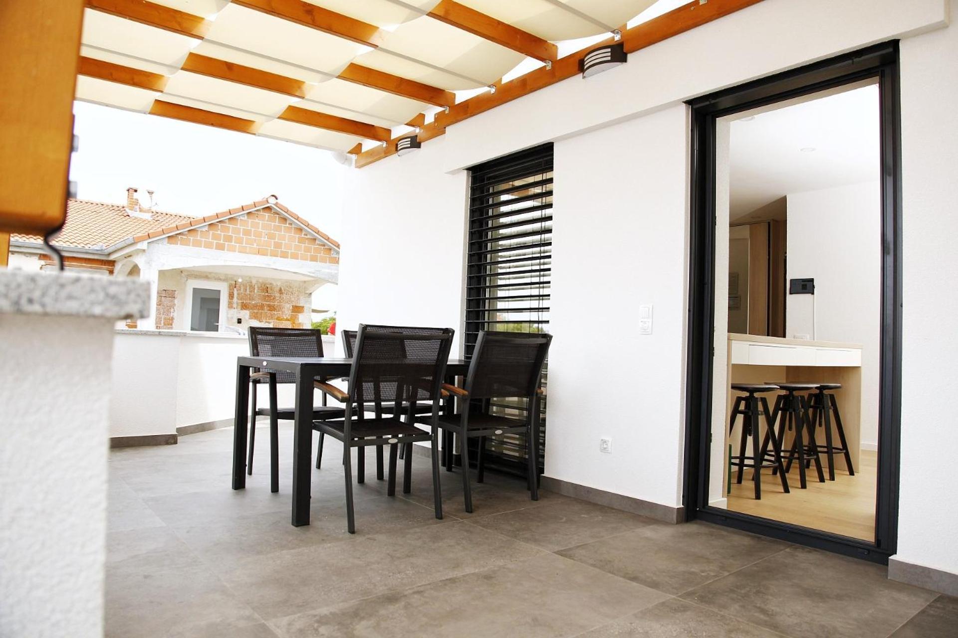 Apartment Zaza - Home & Style - King Bed, Modern, Parking Privlaka  Exterior foto